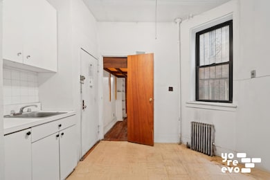 633 E 11th St unit 3, New York, NY 10009 - photo 6