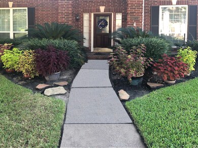 16215 Avenplace Rd, Tomball, TX 77377 - photo 3