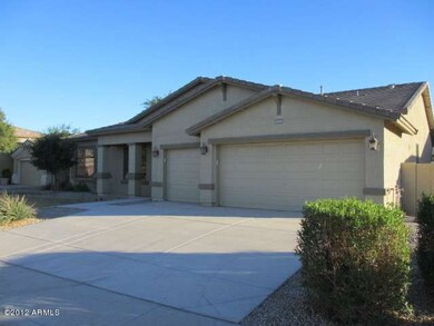 023-362689-Front Right