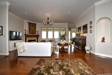 18430 Shadow Canyon Dr, Helotes, TX 78023 - photo 6