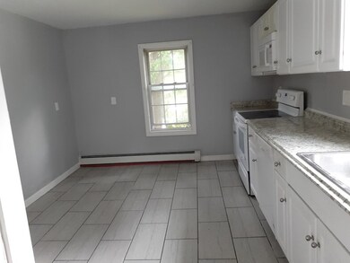 20 Saint Mary's Square, Taunton, MA 02780 - photo 5