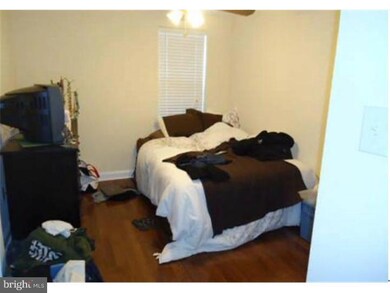 4504 Baker St unit 1, Philadelphia, PA 19127 - photo 4