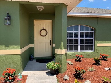 211 Mossrosse St, Fort Myers, FL 33913 - photo 2