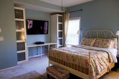 MasterBedroom_001