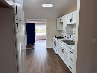 24043 Himebaugh Ave, Elkhart, IN 46516 - photo 3