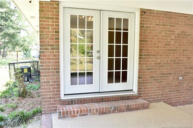 715 Dwain Dr, Fayetteville, NC 28305 - photo 4