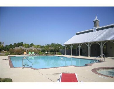 Swimming Pool/Hot Tub/Sauna.