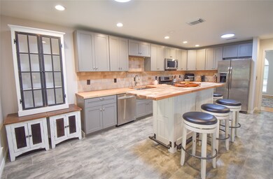 3912 Hazelwood Dr, Pearland, TX 77584 - photo 7