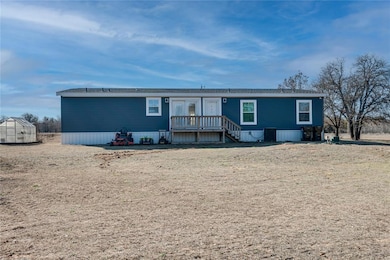 101396 S Bedrock Cir, Wellston, OK 74881 - photo 3