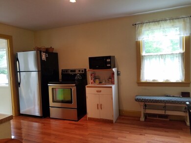 47 Middle Rd, Amesbury, MA 01913 - photo 5