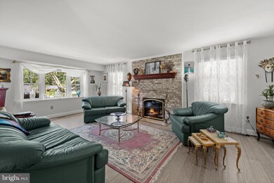 9307 Montpelier Dr, Laurel, MD 20708 - photo 5