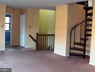 16 N Maple St unit H4, Woodbury, NJ 08096 - photo 7