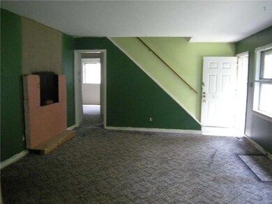 1634 Dundee Ct, Columbus, OH 43227 - photo 3