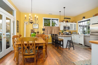 2281 Ross Ln, Medford, OR 97501 - photo 7