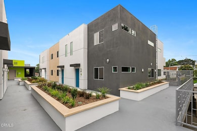 2000 Lake Ave unit 8, Altadena, CA 91001 - photo 6