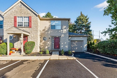 5500 Valencia Park Blvd unit 1E, Hilliard, OH 43026 - photo 2