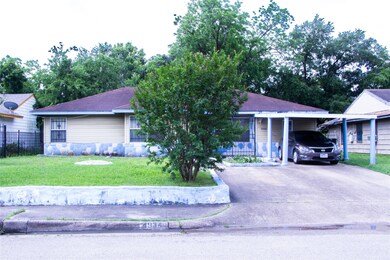 4934 Gren St, Houston, TX 77021 - photo 2