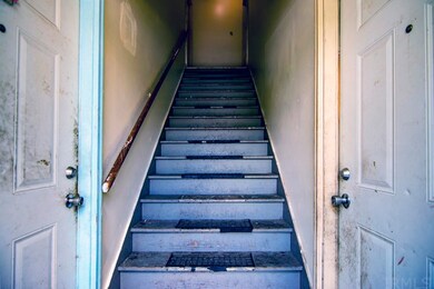1 of 3 Stairwells