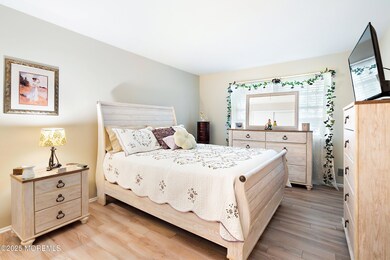 12-Bed 1
