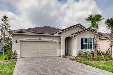 Clifton-large-002-006-Exterior Front-150