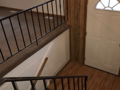 18116 Orleans Dr, Hazel Crest, IL 60429 - photo 2