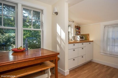 05_40Way60_177_Kitchen_MLSuse_1500x1500
