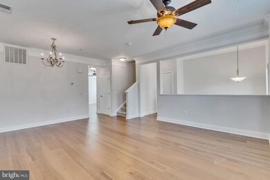 15229 Lancashire Dr unit 373, Woodbridge, VA 22191 - photo 3