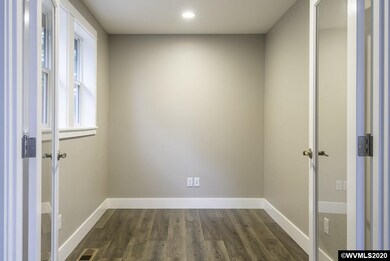 609 Coastal View Dr, Philomath, OR 97370 - photo 7