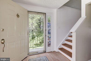 13968 Winding Ridge Ln, Centreville, VA 20121 - photo 2