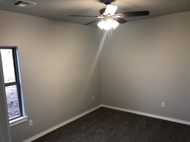 185 SW Elk Creek Loop, Cache, OK 73527 - photo 5