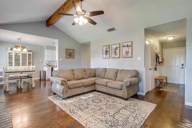 500 Alta Vista St, Joshua, TX 76058 - photo 6