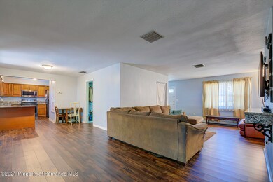 368 Upland Ave (1 of 32)
