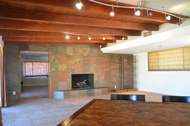 LOTS OF AMBIANCE IN LIV/DINING AREA