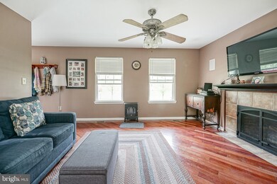 2592 Bartholomew Dr, Vineland, NJ 08361 - photo 4