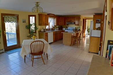 61 Lester Ln, Weymouth, MA 02188 - photo 7