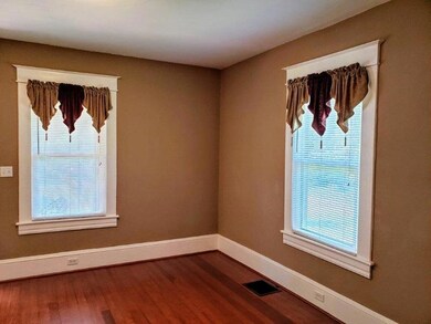 beautiful hardwood floors!
