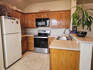 1003 Jenny Dr, Cleburne, TX 76031 - photo 3