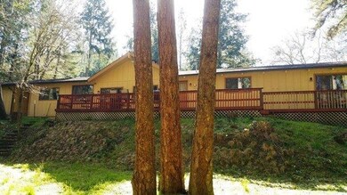 3891 Azalea Dr, Grants Pass, OR 97526 - photo 3