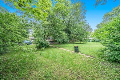 107 E Hale St, Spring Hill, KS 66083 - photo 5