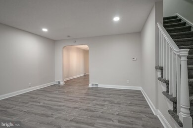 2863 Cushing Rd, Camden, NJ 08104 - photo 4