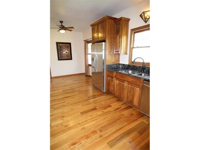 Kit features pantry plus SS appliances