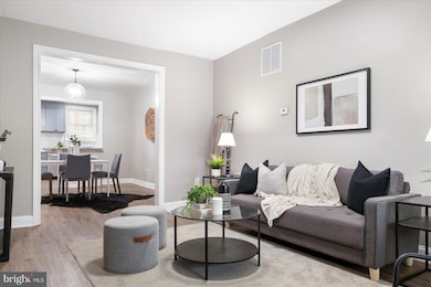 1202 Dukeland St, Baltimore, MD 21216 - photo 5