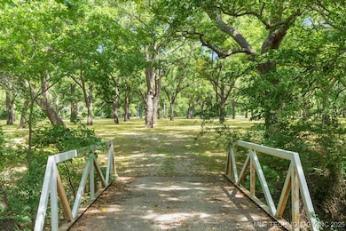68243 S 220 Rd, Wagoner, OK 74467 - photo 3