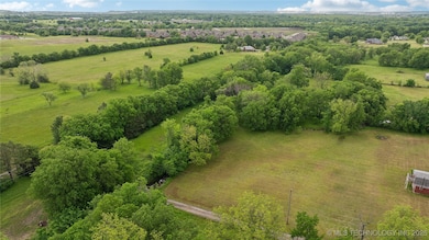 7315 N 119th East Ave, Owasso, OK 74055 - photo 2