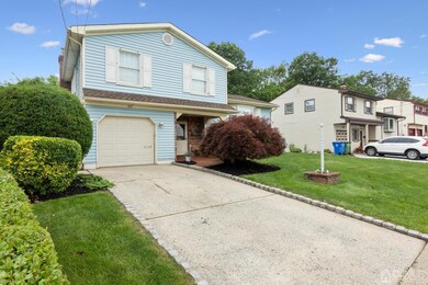 667 Franklin Dr, Perth Amboy, NJ 08861 - photo 4
