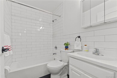 305 Vista On the Lake, Carmel, NY 10512 - photo 4