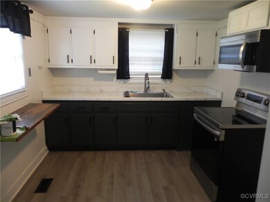 6325 Maple Rd, Quinton, VA 23141 - photo 2