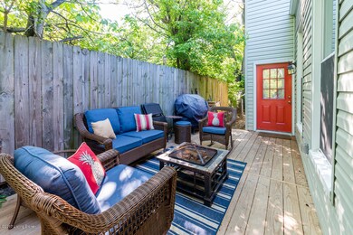 1514 Locust (11 of 44)