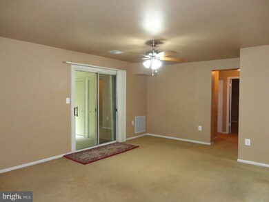 2877 Madeira Ct unit 11-5, Woodbridge, VA 22192 - photo 7