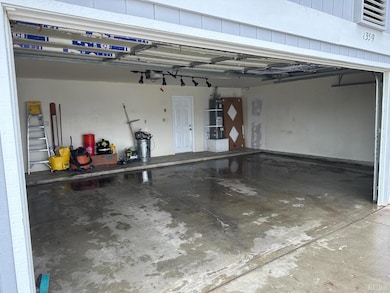 1359 Acacia Ct, Lemoore, CA 93245 - photo 2